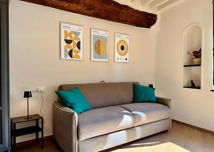 Aquarium - Old Port - Center, Private Access Apartment *